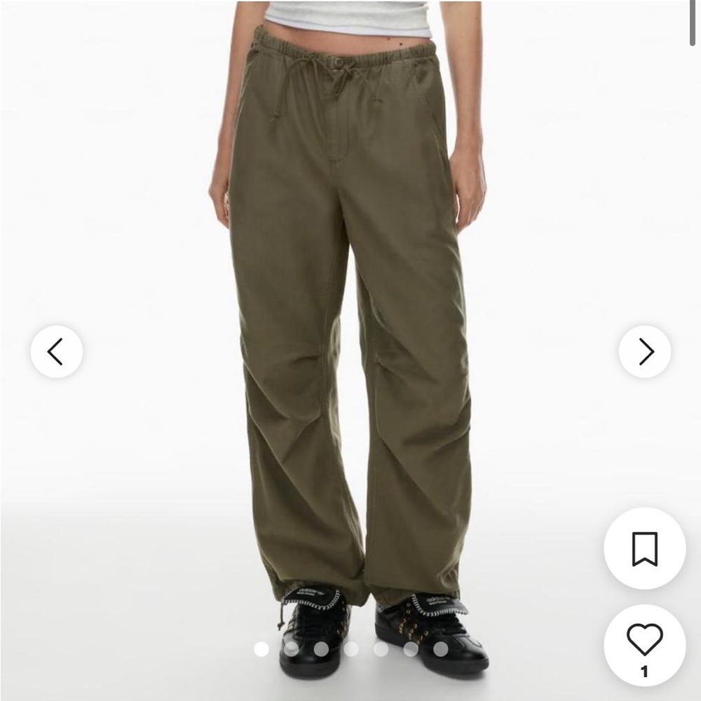 Aritzia - Cargo trouser NWOT